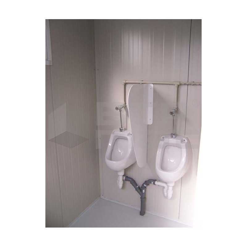 5 types d'urinoirs pour équiper les toilettes pour hommes
